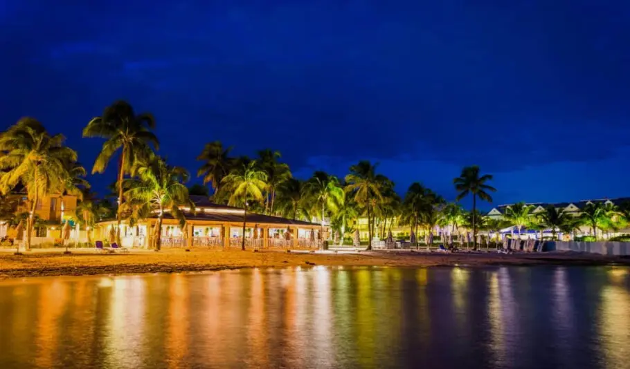 Key West Nightlife: Exploring the Best Bars and Music Venues