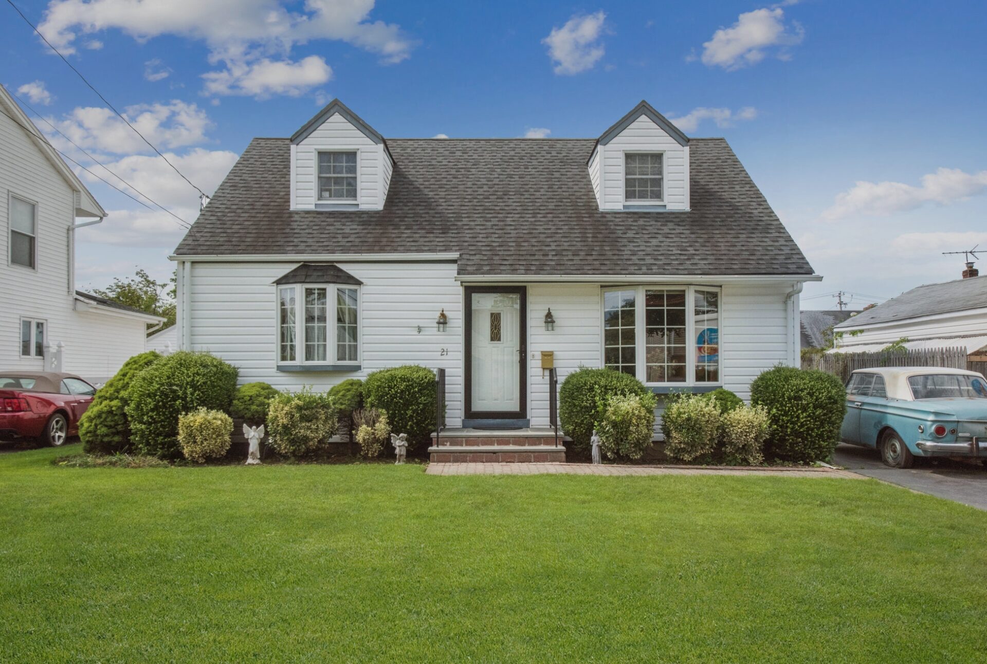 Exterior view of a house for sale in the Bronx, New York